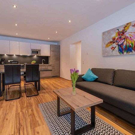 ניוסטיפט אים סטובאיטל Freiraum Appartements מראה חיצוני תמונה