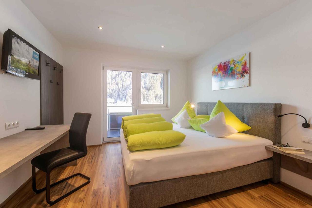 ניוסטיפט אים סטובאיטל Freiraum Appartements מראה חיצוני תמונה