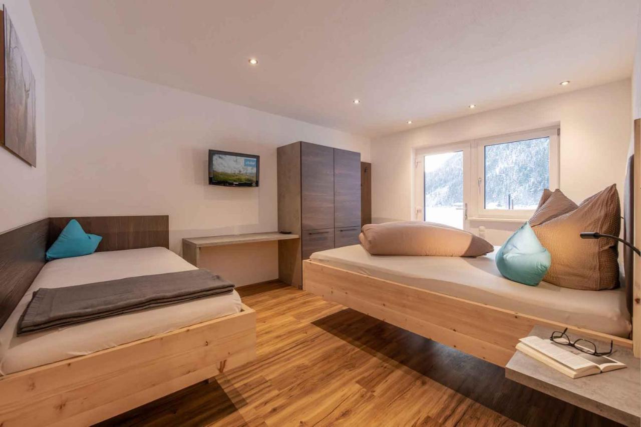 ניוסטיפט אים סטובאיטל Freiraum Appartements מראה חיצוני תמונה